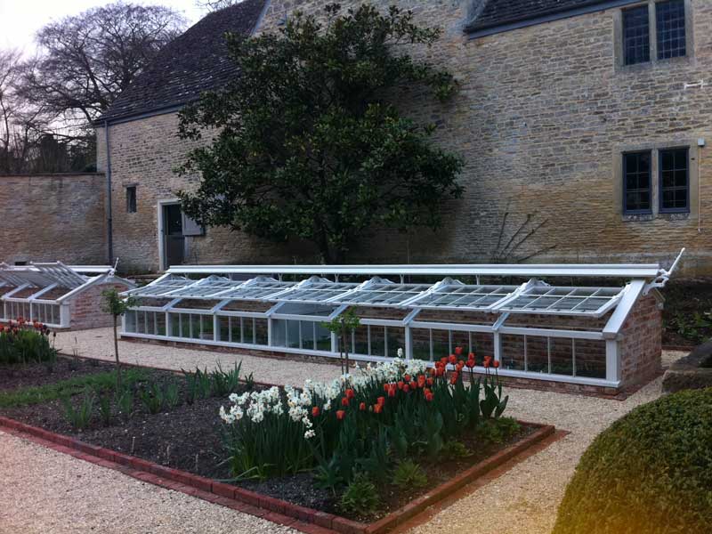 Foster & Pearson Cold Frame with glazed front frames