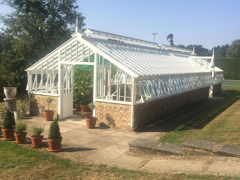 New Clear-Span Glasshouse